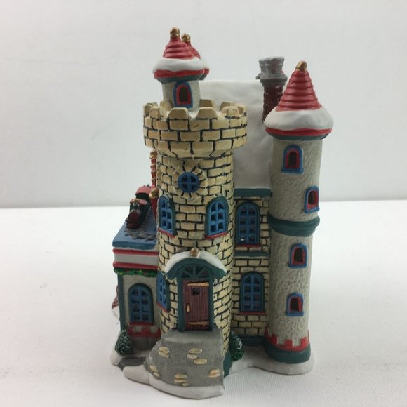 Lemax Christmas Holiday Village Toy Castle Store Building 2001 - Picture 3 of 12